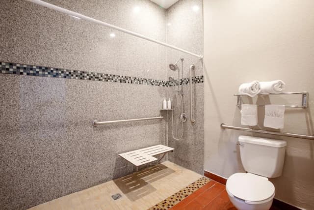 英格爾伍德洛杉磯國際機場溫德姆速 8 飯店-Accessible One King Bed-1