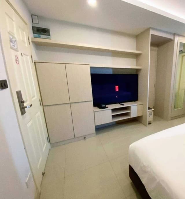 비 유어 홈 호텔 돈므앙 에어포트 방콕-Deluxe Connecting Room With 1 Double Bed and 2 Single Beds-1