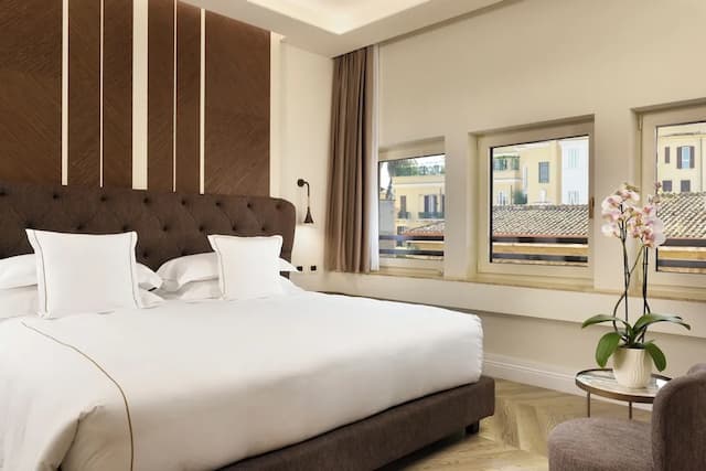 FH55 Grand Hotel Palatino-Suite, Hot Tub, City View-3