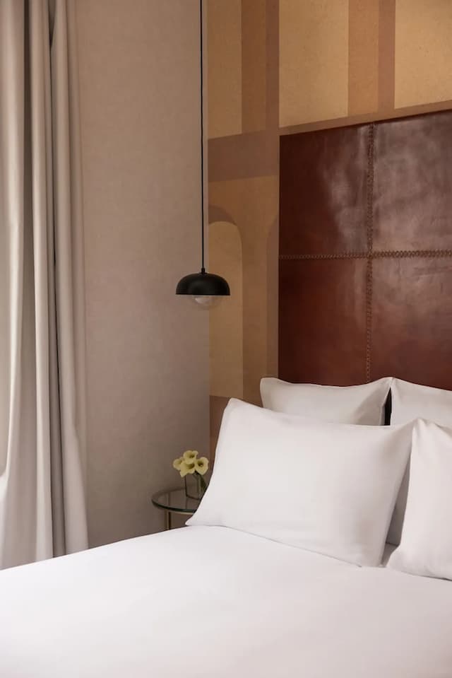 西班牙階梯 - 藝術飯店 | 烏納體驗飯店-豪華雙人房-3