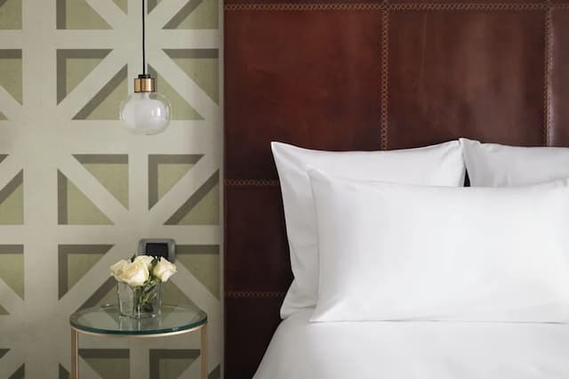 西班牙階梯 - 藝術飯店 | 烏納體驗飯店-尊榮雙人房-4