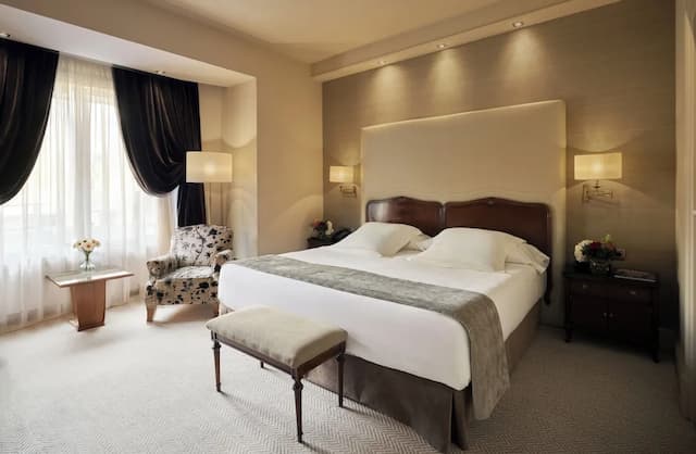 Wellington Hotel & Spa Madrid-Executive Room-1