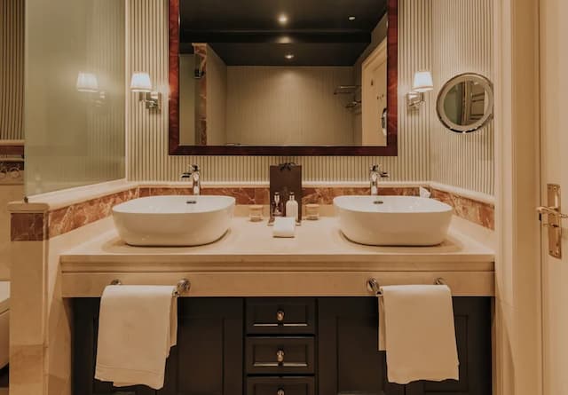 Wellington Hotel & Spa Madrid-Junior Suite Deluxe Skyline "The Wellington Club" Access-6