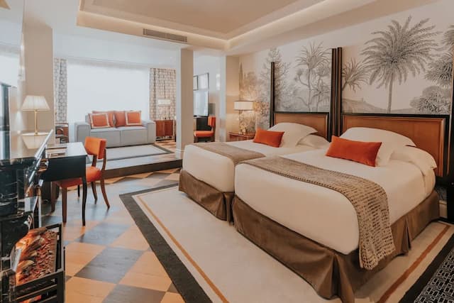 Wellington Hotel & Spa Madrid-Junior Suite Deluxe Skyline "The Wellington Club" Access-3