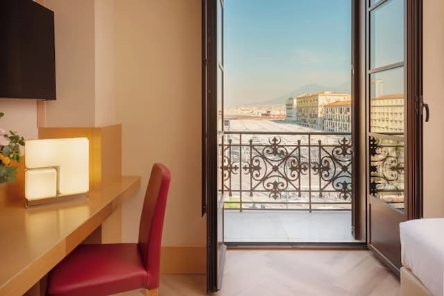 拿坡里UNA飯店-經典單人房, 1 張小型雙人床 (French Bed)-2