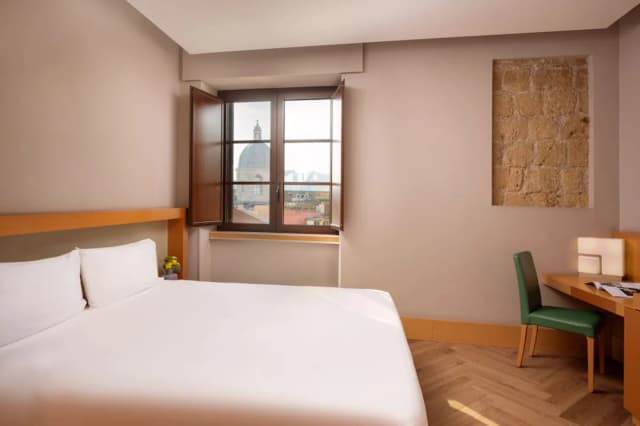 UNA 호텔 나폴리-클래식 더블룸-3