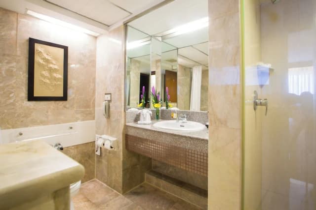 Asia Hotel Bangkok-Asia Suite-7