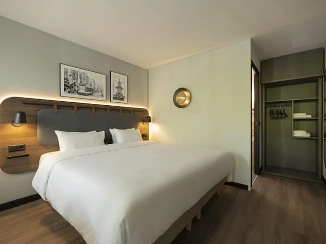 Hotel Campanile Amsterdam Zuidoost-Superior Room, 1 King Bed-8