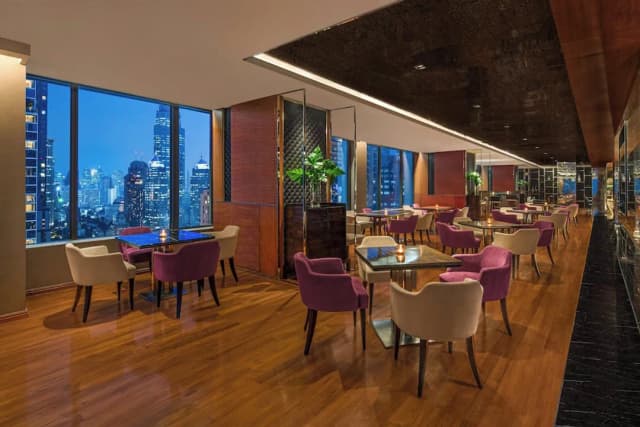 Renaissance Bangkok Ratchaprasong Hotel by Marriott-Junior Studio Suite, 1 King Bed, Non Smoking-9