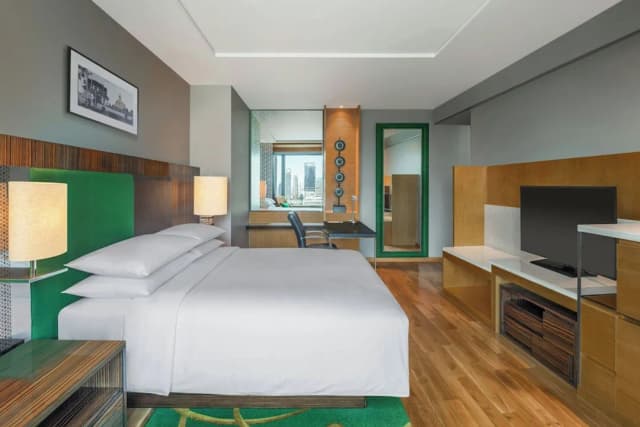 Renaissance Bangkok Ratchaprasong Hotel by Marriott-Junior Studio Suite, 1 King Bed, Non Smoking-1