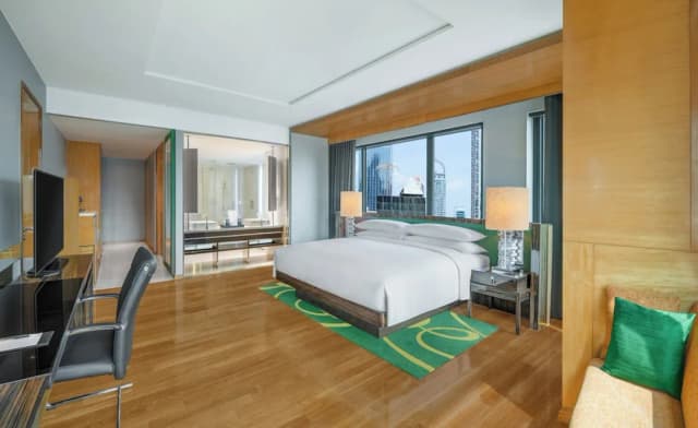 Renaissance Bangkok Ratchaprasong Hotel by Marriott-Junior Studio Suite, 1 King Bed, Non Smoking-10
