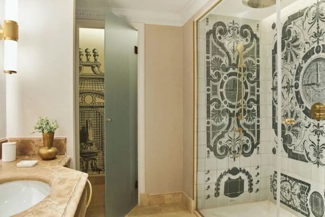 더 팰리스, 어 럭셔리 컬렉션 호텔, 마드리드-Premium Cortes View Room with 1 King Bed-5