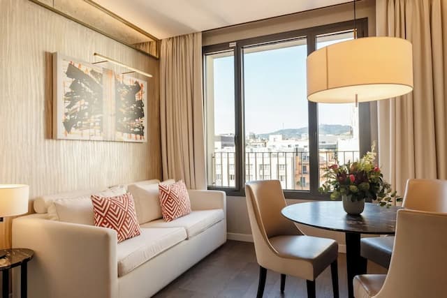 巴塞隆納年鑑飯店-總統套房-7