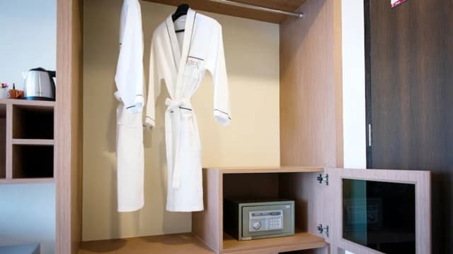 曼谷野餐飯店-高級雙人房-16