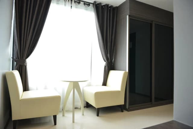 曼谷野餐飯店-高級雙人房-13