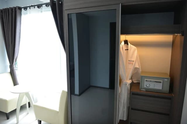 曼谷野餐飯店-高級雙人房-14