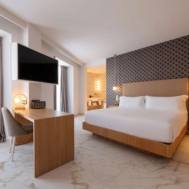 UMusic Hotel Madrid-Ultimate Room-1