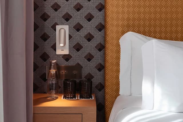 UMusic Hotel Madrid-Ultimate Room-6