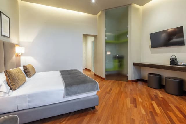 ホテル エンバシー-デラックス ルーム-3