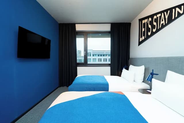 維也納社交中心飯店-標準雙床房-3