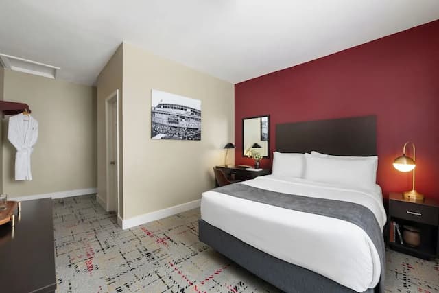 The Majestic Hotel-标准房 (Queen)-1