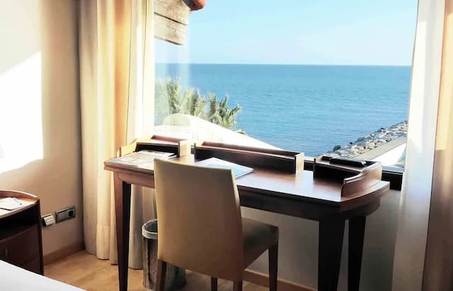 巴塞隆拿埃斯特拉酒店-雙人房, 1 張加大雙人床, 熱水浴缸, 海景-3