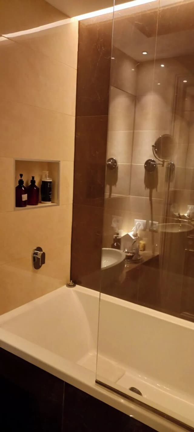 卡路索廣場飯店-高級雙人房, 城市景觀-9