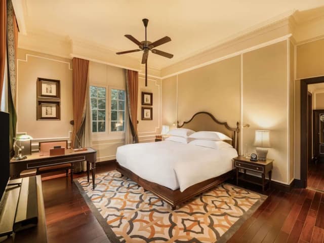 Sofitel Legend Metropole Hanoi-Heritage wing, Charlie Chaplin Suite with Metropole Privileges and Benefits, King Bed-1