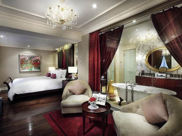 Sofitel Legend Metropole Hanoi-Opera wing, Grand Prestige Suite with Club Privileges and Benefits, King Bed-1