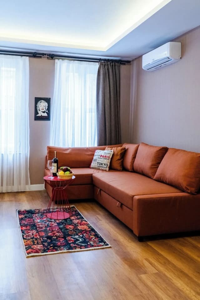 Cheers Porthouse-Deluxe Triple Room-3