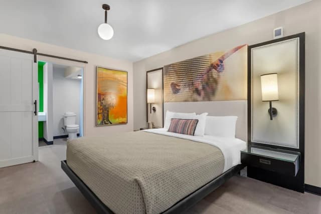 ハイツ ハウス  ホテル、アセンド  ホテル コレクション-ルーム キングベッド 1 台 バリアフリー 禁煙-1