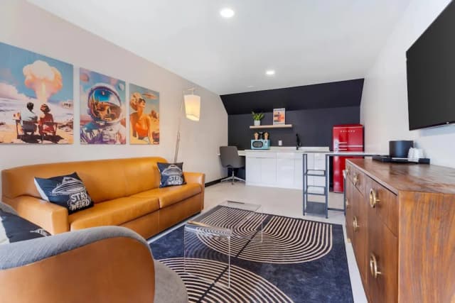 ハイツ ハウス  ホテル、アセンド  ホテル コレクション-スイート キングベッド 1 台 禁煙 (Upgrade)-1