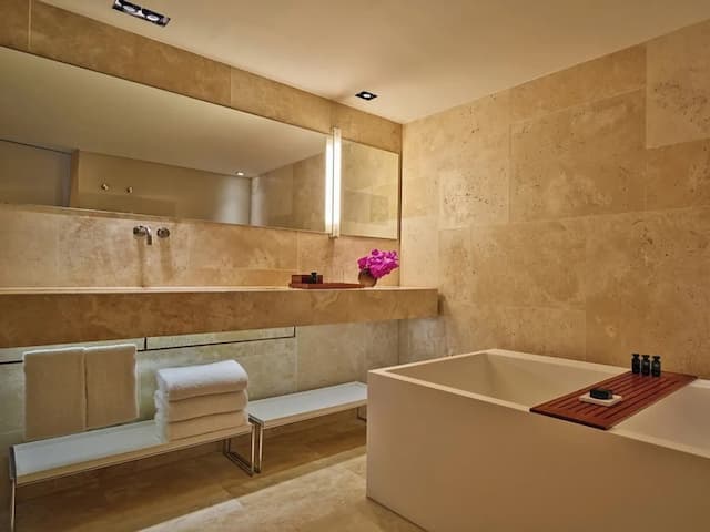 Conservatorium Hotel (Operated by Mandarin Oriental)-套房, 2 间卧室 (Garden)-13