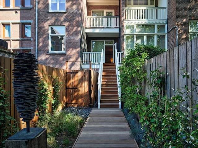 Conservatorium Hotel (Operated by Mandarin Oriental)-套房, 2 间卧室 (Garden)-5