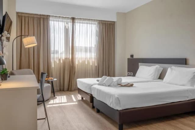 卡潘尼爾酒店-高級客房-2