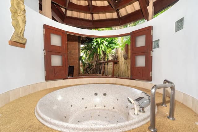 Friendship Beach Resort & Atmanjai Wellness Spa 度假村-客房, 熱水浴缸, 海灘景觀-7