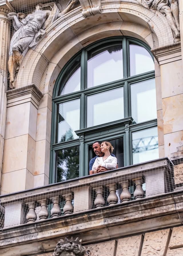 Sofitel Munich Bayerpost-IMPERIAL SUITE - King Size Bed - Glamorous New Hollywood Look-5