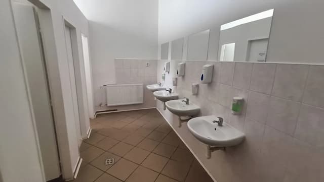 A Plus Hostel - Centrum-基础宿舍, 女士专用房 (10-Bed, Bathroom/Kitchen shared)-3