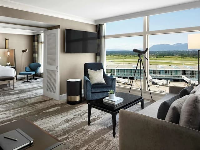 Fairmont Vancouver Airport In-Terminal Hotel-套房 (Fairmont Gold King Runaway view)-1