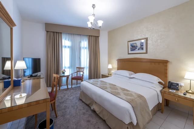 Swissôtel Al Murooj Dubai-华丽套房-10