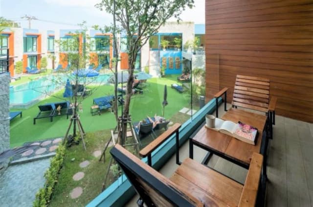 Peace Blue Naiharn Naturist Resort Phuket-Superior Room - King Bed-6