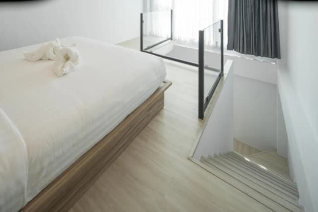 Peace Blue Naiharn Naturist Resort Phuket-Suite Villa-3