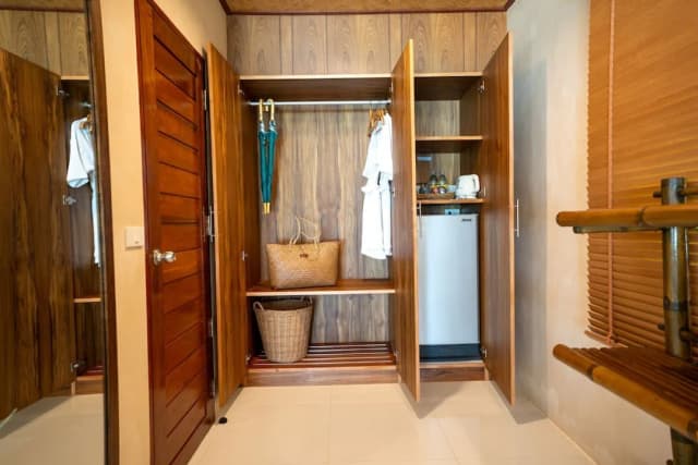 ロング ビーチ シャレー-Beachfront Villa with Spa Bath-7