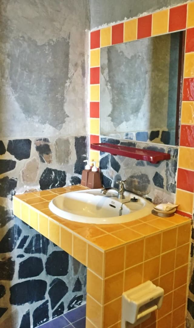 Phunyanuch Hotel-Standard Double Room, 1 King Bed-8