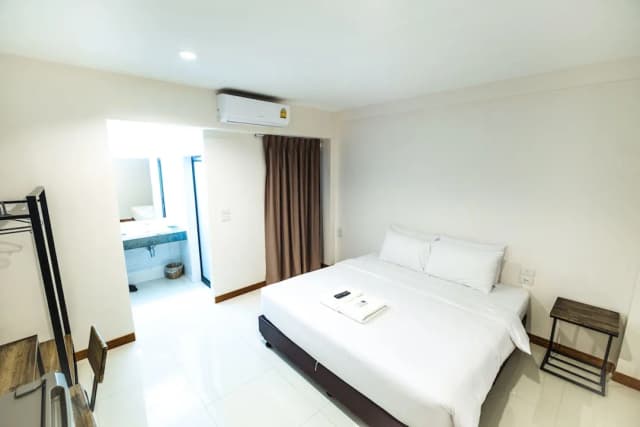 ドンムアンホテル-Modern King Room-4