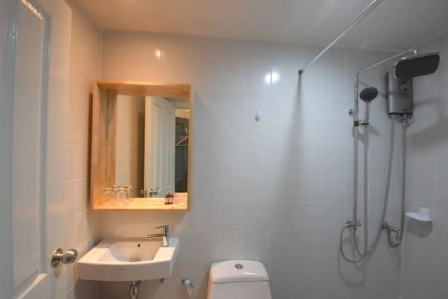 Mont Place Donmuang-Basic Twin Room-9