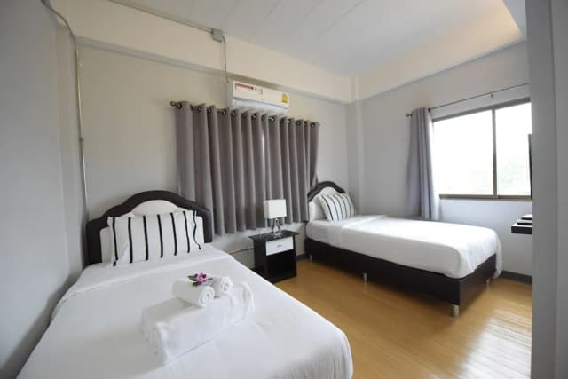 Mont Place Donmuang-Basic Twin Room-4