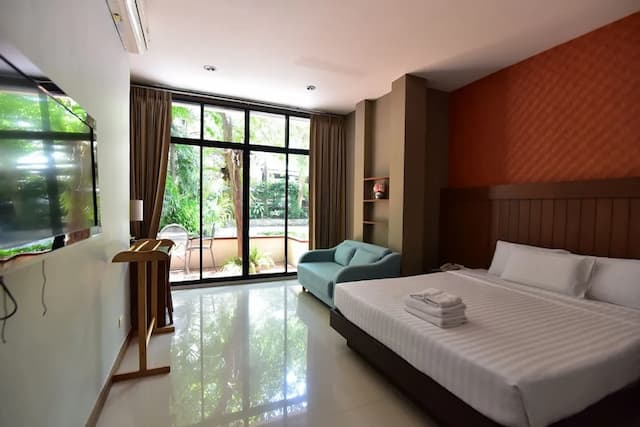 Wungnoy Hotel-Double Deluxe Room-11