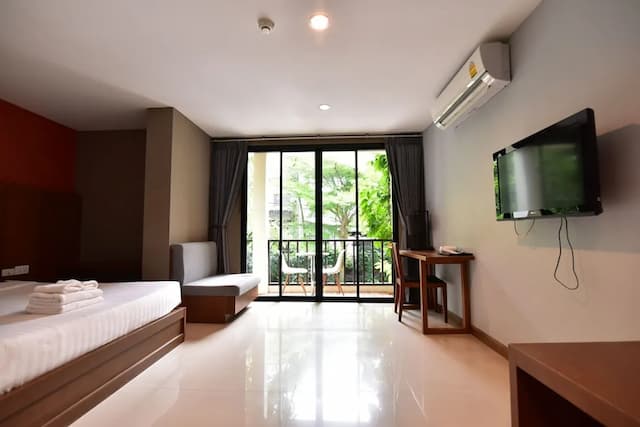 Wungnoy Hotel-Double Deluxe Room-6
