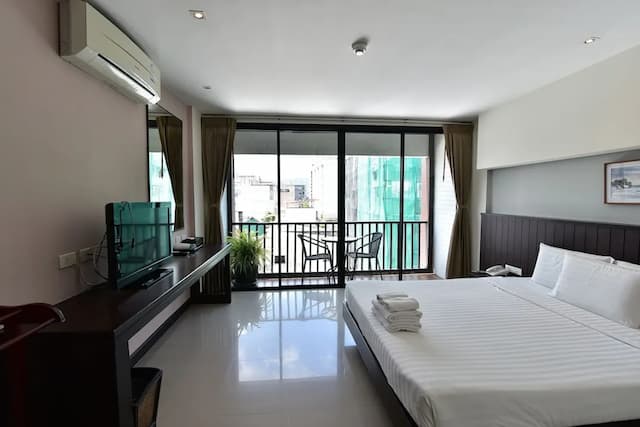 Wungnoy Hotel-Double Room-10